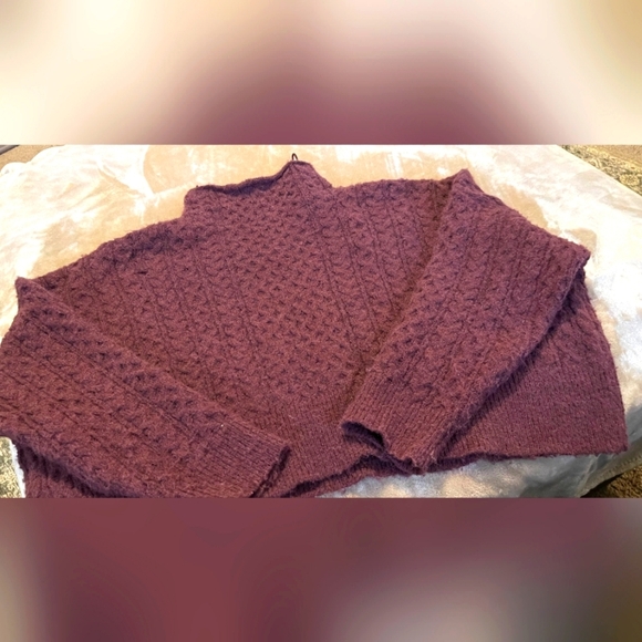 Dreamers By Debut Women's Maroon Oversized Funnel‎ Neck Sweater Size Large - Picture 1 of 3